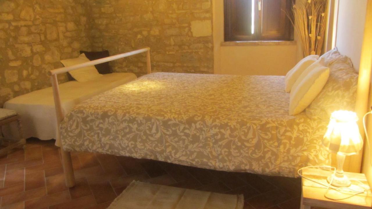 ホテル Casale Le Fontanelle Monte Grimano Terme エクステリア 写真